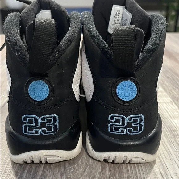 Jordan Retro Black and White High-Tops Size 4.5Y - Picture 2 of 8